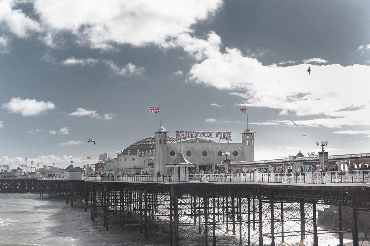 The Greenwich Rooms - Burger&Bird Bar&Restaurant Peacehaven Exterior foto
